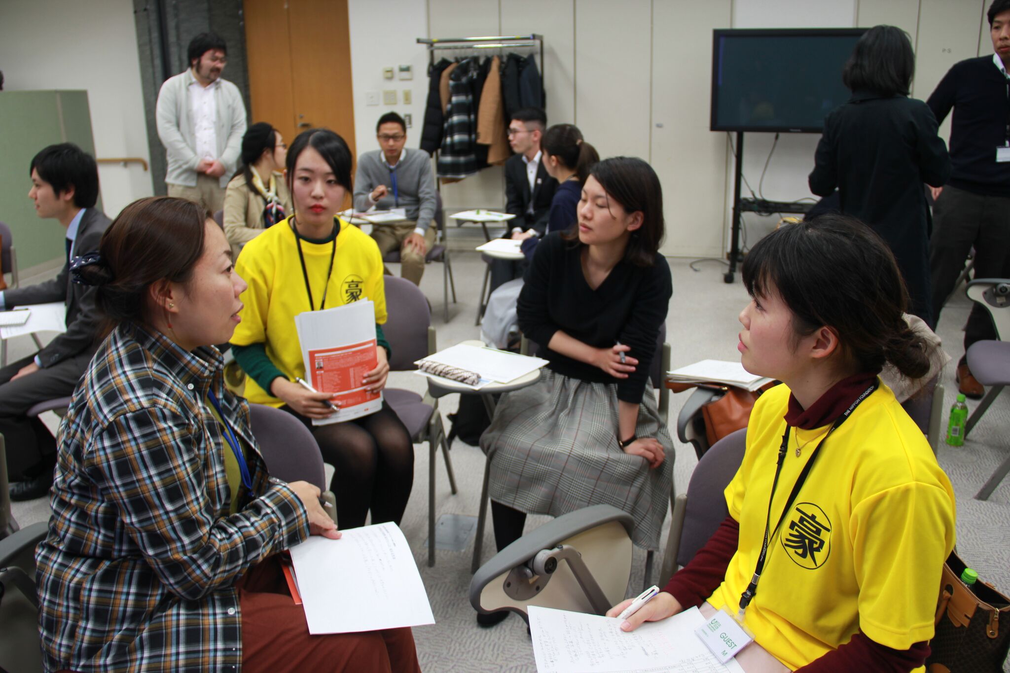 教えて、豪田ヨシオ部！　NPOの悩みを解決！　大学生の情報収集の極意